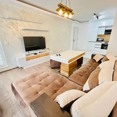 Hidden Treasure Apartament